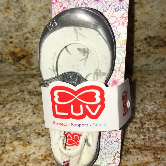 2for$15 NWT LUV DREAM FLATS - Picture 5 of 9